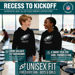 Philadelphia Eagles Youth NFL Ultimate Fan Logo Fleece Hooded Sweatshirt -Tagless Football Pullover For Kids - Black