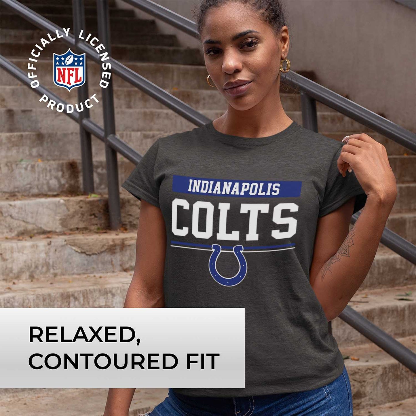 Indianapolis Colts NFL Women's Team Block Plus Sized Relaxed Fit T-Shirt - Charcoal