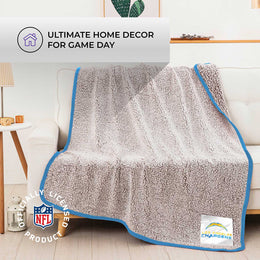 Los Angeles Chargers NFL Silk Touch Sherpa Throw Blanket - Light Blue