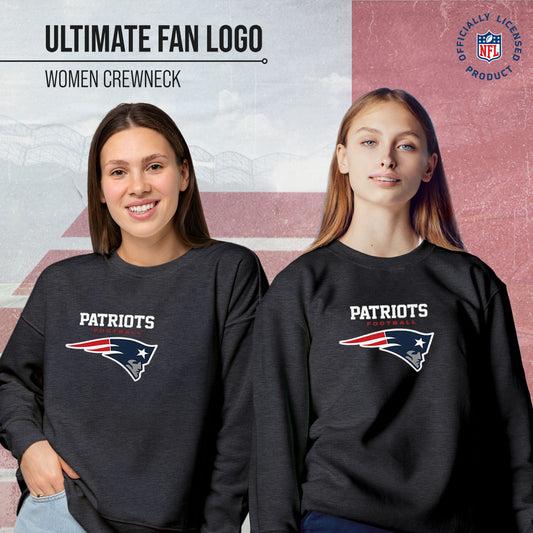 New England Patriots Women's NFL Ultimate Fan Logo Slouchy Crewneck -Tagless Fleece Lightweight Pullover - Charcoal